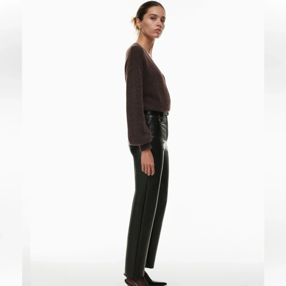 Aritzia Wilfred The Melina vegan leather black 6 high waisted straight leg pants